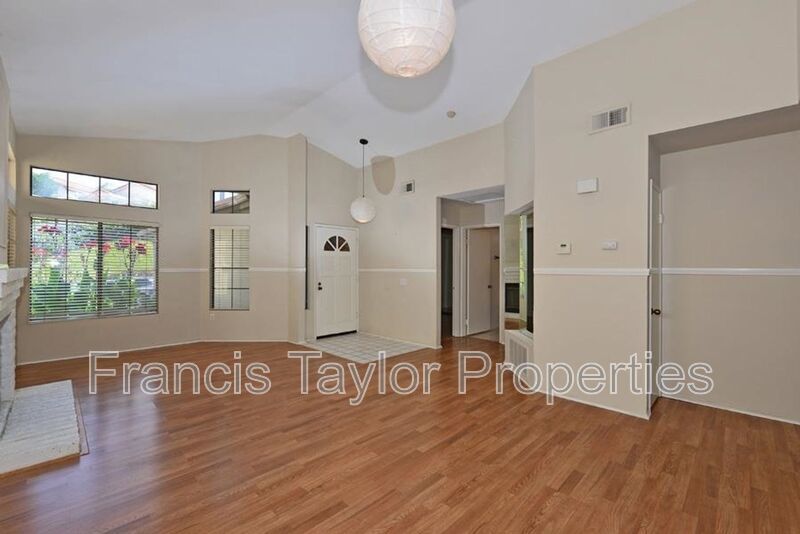 Charming Three Bedroom Home in Rancho Bernardo property image