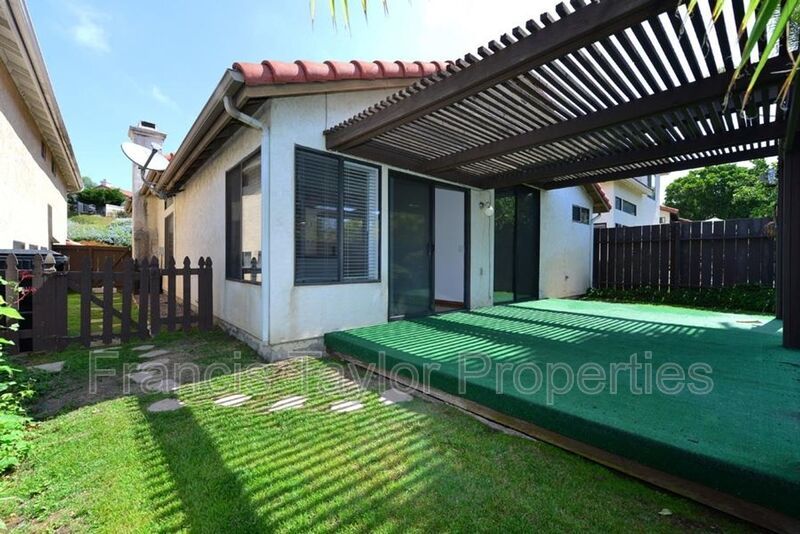 Charming Three Bedroom Home in Rancho Bernardo property image