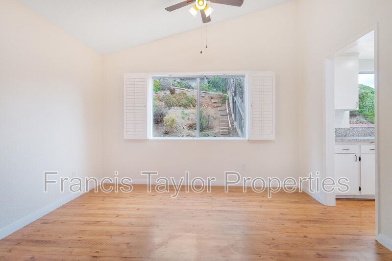 Renovated Two Bedroom House in Country Club in Escondido! property image