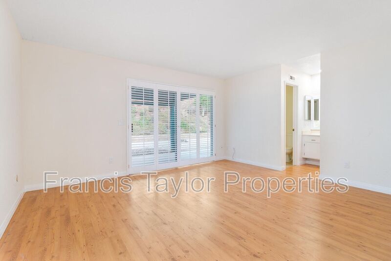 Renovated Two Bedroom House in Country Club in Escondido! property image