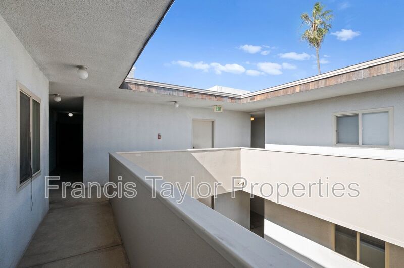 2 Bedroom Overlooking the Ocean in OB property image