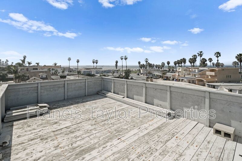 2 Bedroom Overlooking the Ocean in OB property image