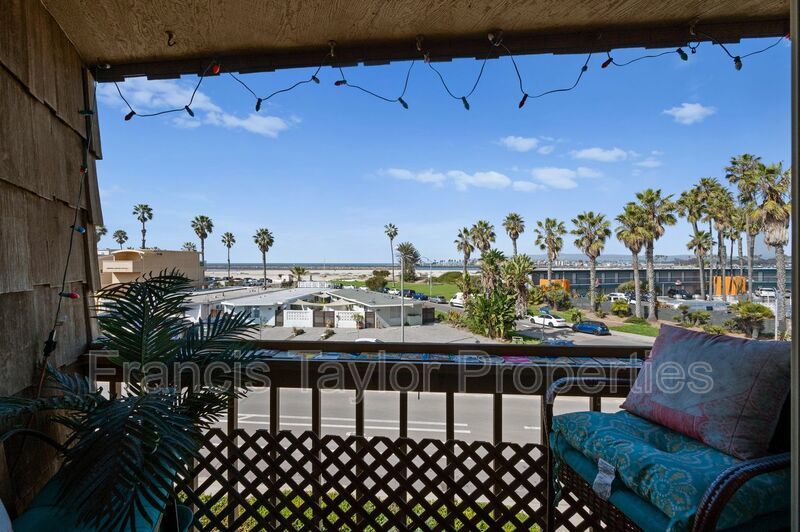 2 Bedroom Overlooking the Ocean in OB property image