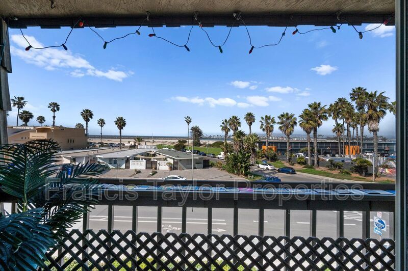 2 Bedroom Overlooking the Ocean in OB property image