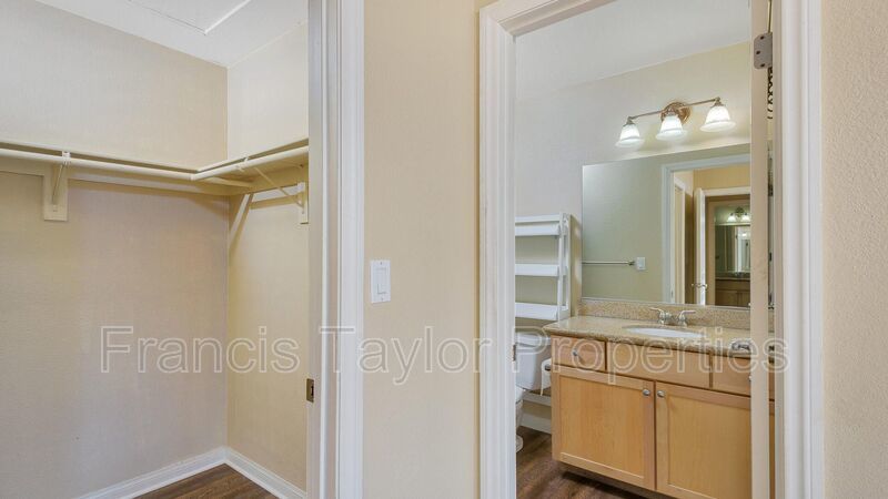 Two Bedroom Condo in Artesia Community property image