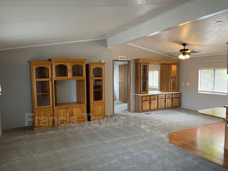 3 bedroom available in Via Verde Estates 55+ Community property image