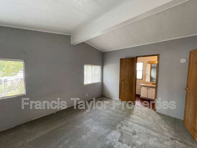 3 bedroom available in Via Verde Estates 55+ Community property image