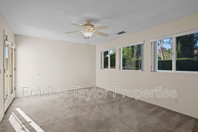 3 Bedroom Home Tucked away in Escondido property image