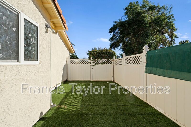 3 Bedroom Home Tucked away in Escondido property image