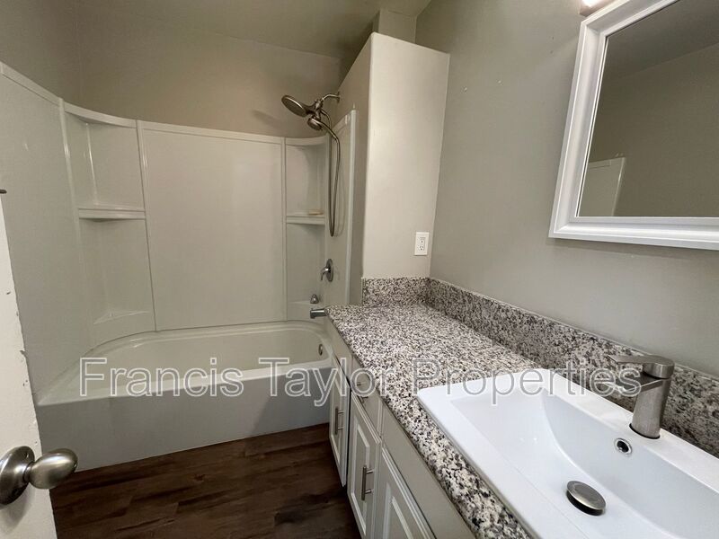 Lovely Craftsman Home in Historic Escondido! property image