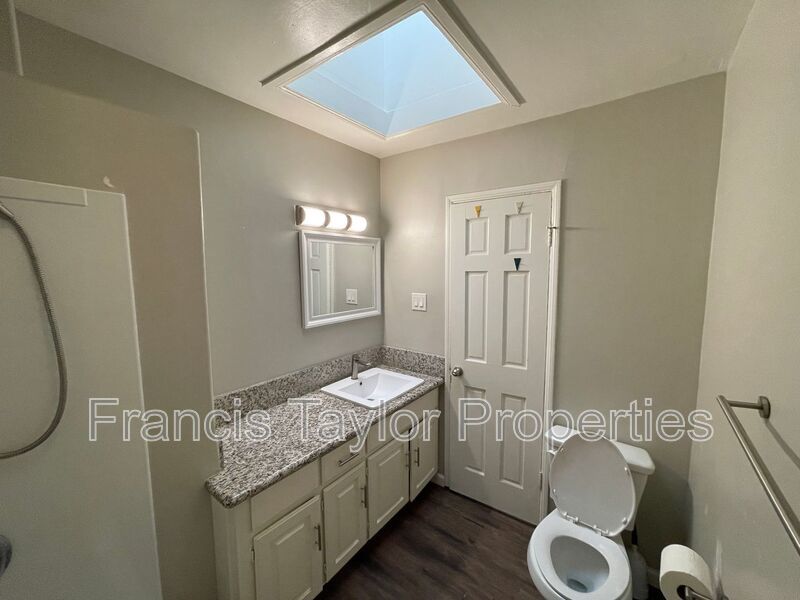 Lovely Craftsman Home in Historic Escondido! property image