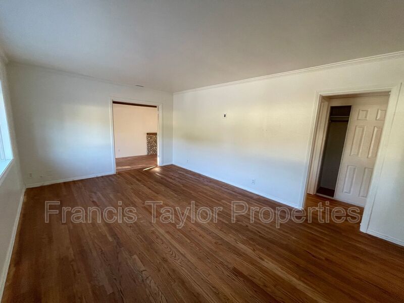 Old Home in Heart of Escondido! property image