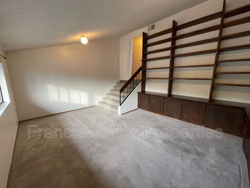 Character Filled Home in PQ! property image