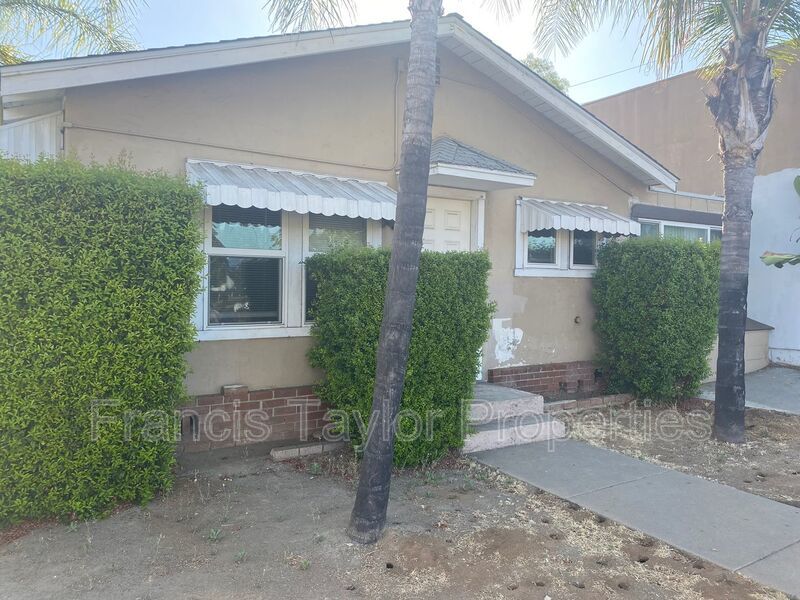 2 Bedroom Bungalow in Escondido property image