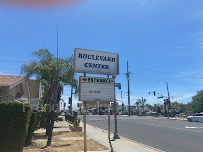 2 Bedroom Bungalow in Escondido property image