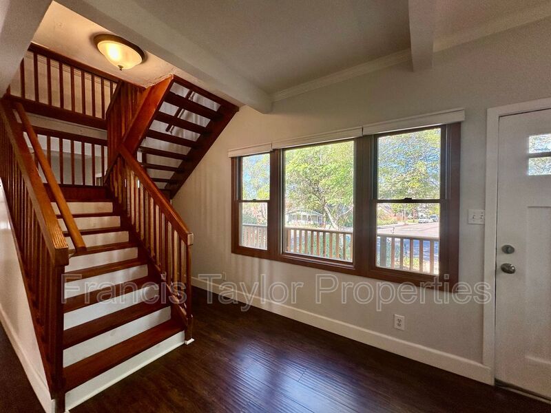 Gorgeous Craftsman in the Heart of Old Escondido! property image
