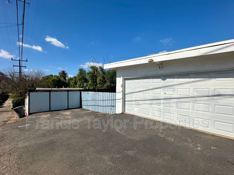 Gorgeous Craftsman in the Heart of Old Escondido! property image