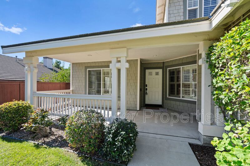 FULLY FURNISHED! Stunning Home in Escondido property image