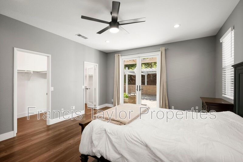 FULLY FURNISHED! Stunning Home in Escondido property image