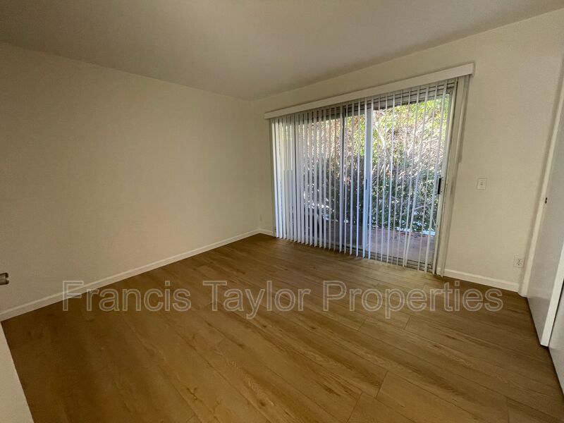 Renovated 1 Bedroom in Vista property image