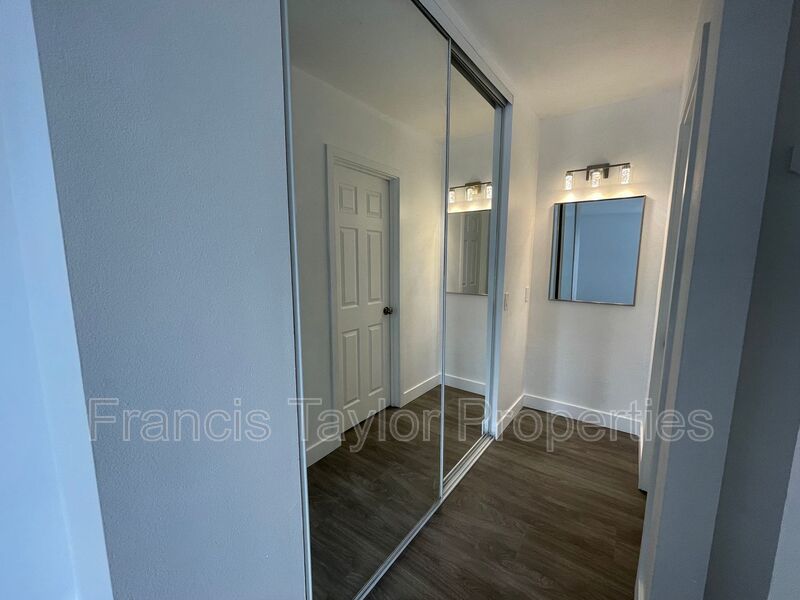 Refreshed 2 Bedroom in Escondido property image