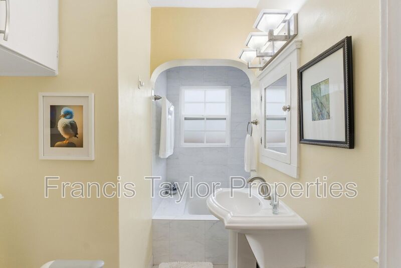 Charming 2 Bedroom in Normal Heights! property image