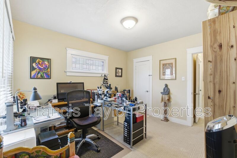 Charming 2 Bedroom in Normal Heights! property image