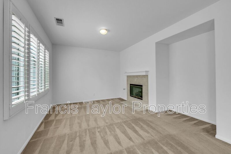 Beautifully Maintained 3 Bedroom in Escondido! property image