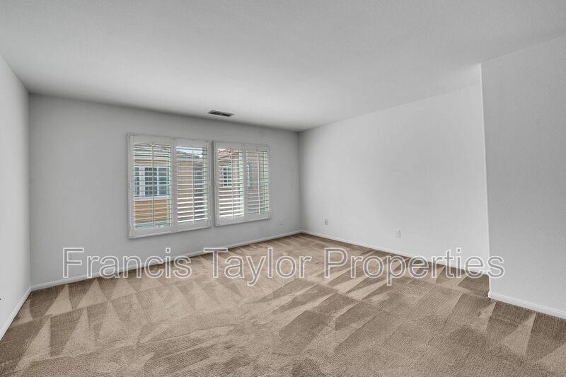 Beautifully Maintained 3 Bedroom in Escondido! property image