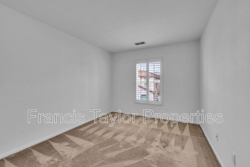 Beautifully Maintained 3 Bedroom in Escondido! property image