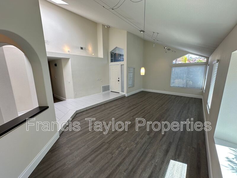 Premiere Single Family Home in Oceanside! Available June 8, 2026 property image