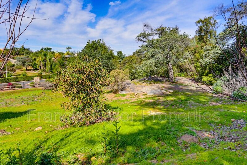 Sweeping Views in Rimrock Estates property image