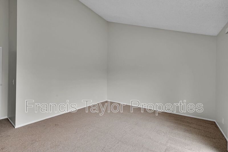 4 Bedroom Home in San Marcos! property image