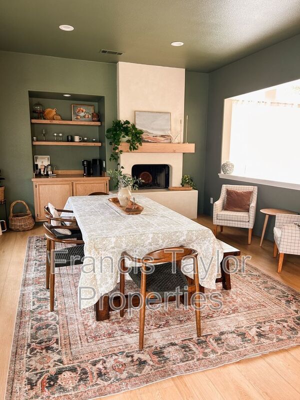 Upgraded Home in Woods Valley ! property image