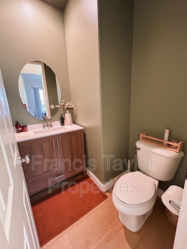 Upgraded Home in Woods Valley ! property image