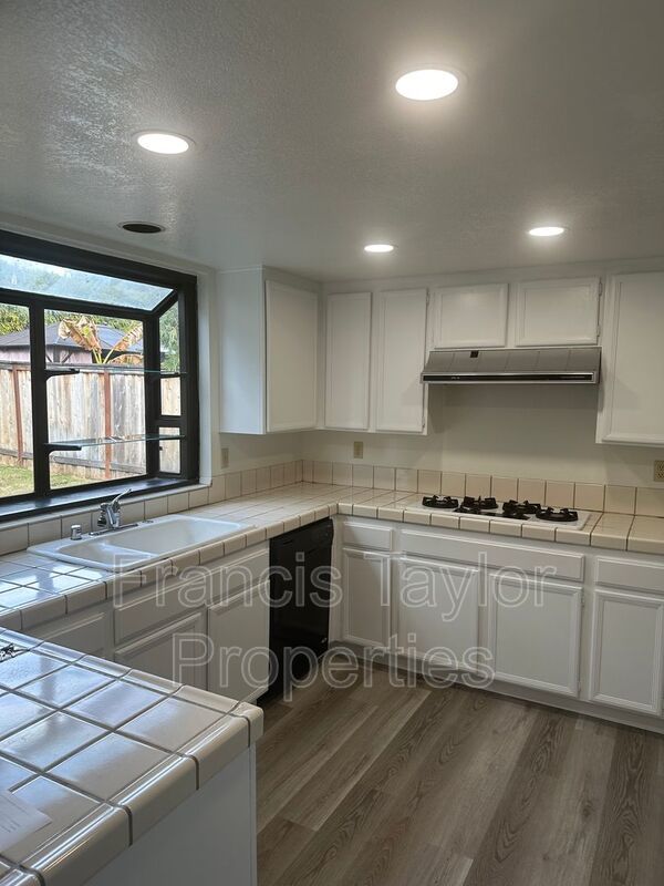 Updated 3 Bedroom Home in San Marcos property image