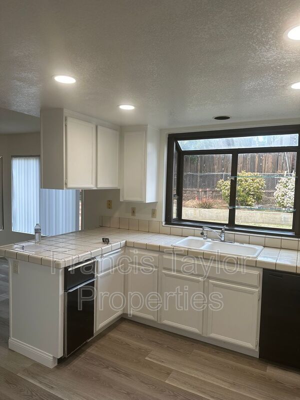 Updated 3 Bedroom Home in San Marcos property image