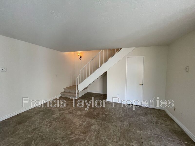 2 Bedroom Condo in PQ! property image