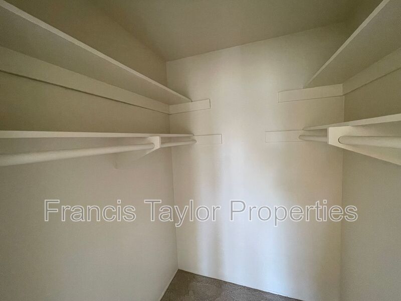 2 Bedroom Condo in PQ! property image