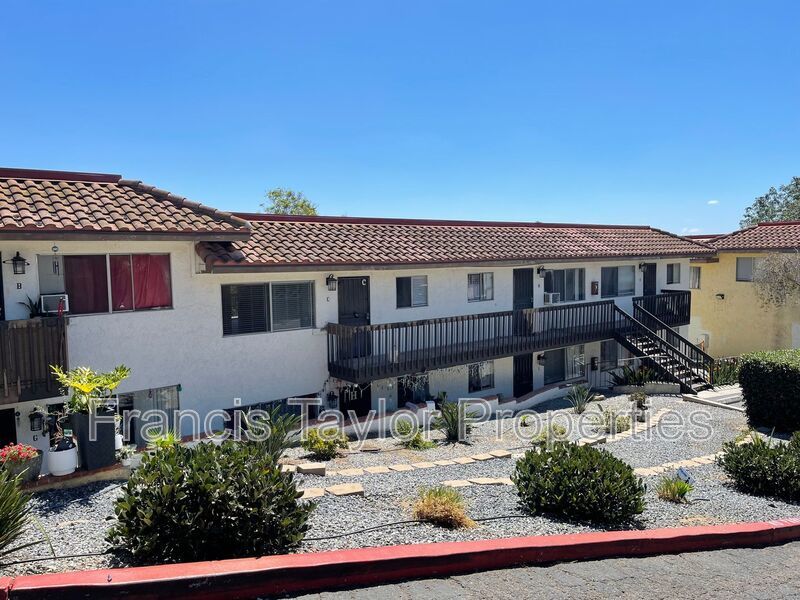 Refreshed 2 Bedroom 2 Bathroom in Vista! property image