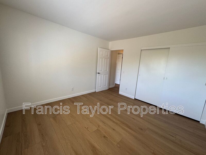 Refreshed 2 Bedroom 2 Bathroom in Vista! property image