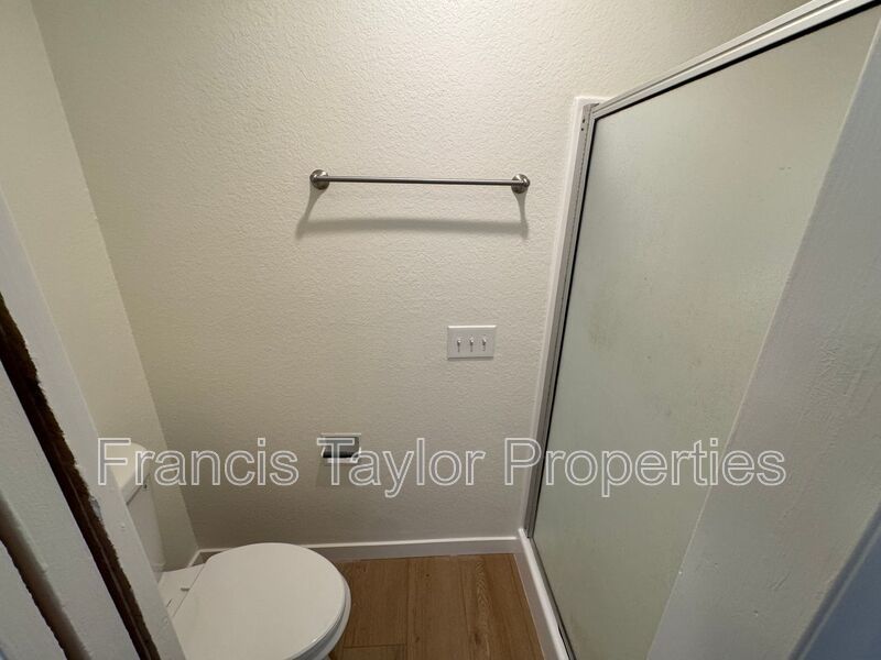 Refreshed 2 Bedroom 2 Bathroom in Vista! property image