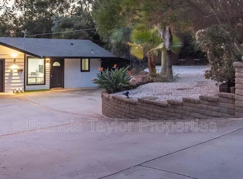 Refreshed ADU in the Heart of Vista! property image