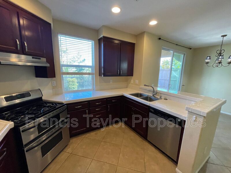 Two Bedroom Condo Available in Campana in San Marcos property image