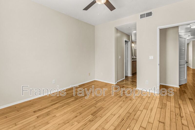 Modern 2 Bedroom Townhouse in Escondido! property image